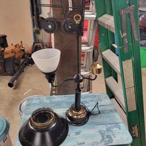 Vintage tole black brass and milkglass. 2  shades Lamp.